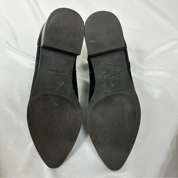 Crown Vintage Black Booties in Size 7.5 - Picture 5 of 6